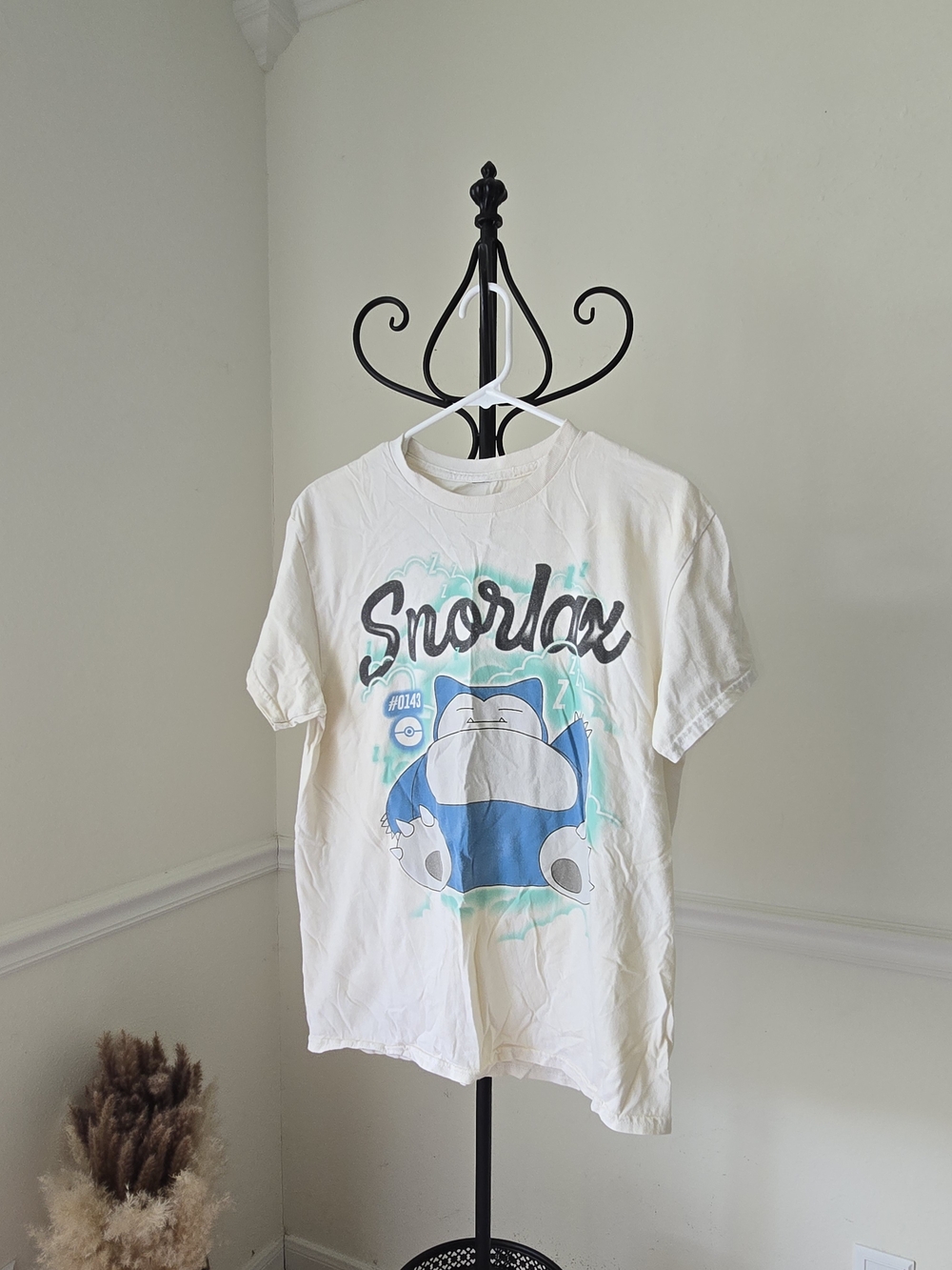 Pokemon Snorlax Graphic Tee Medium